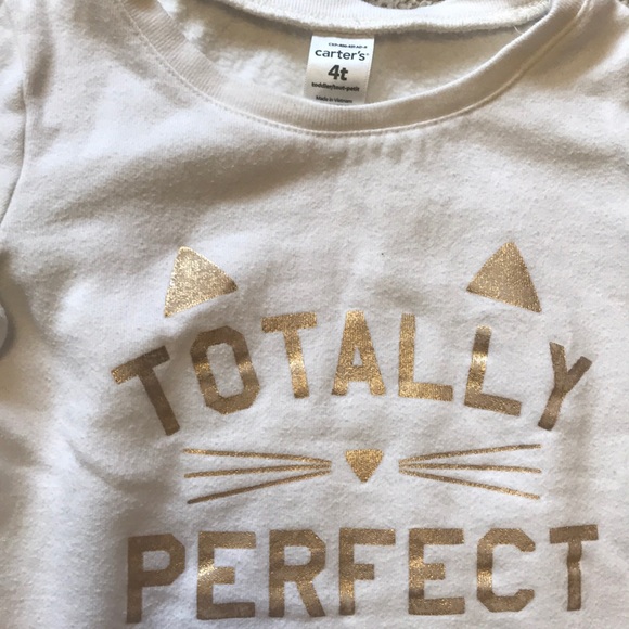 White warm shirt for a little girl. - Picture 2 of 2